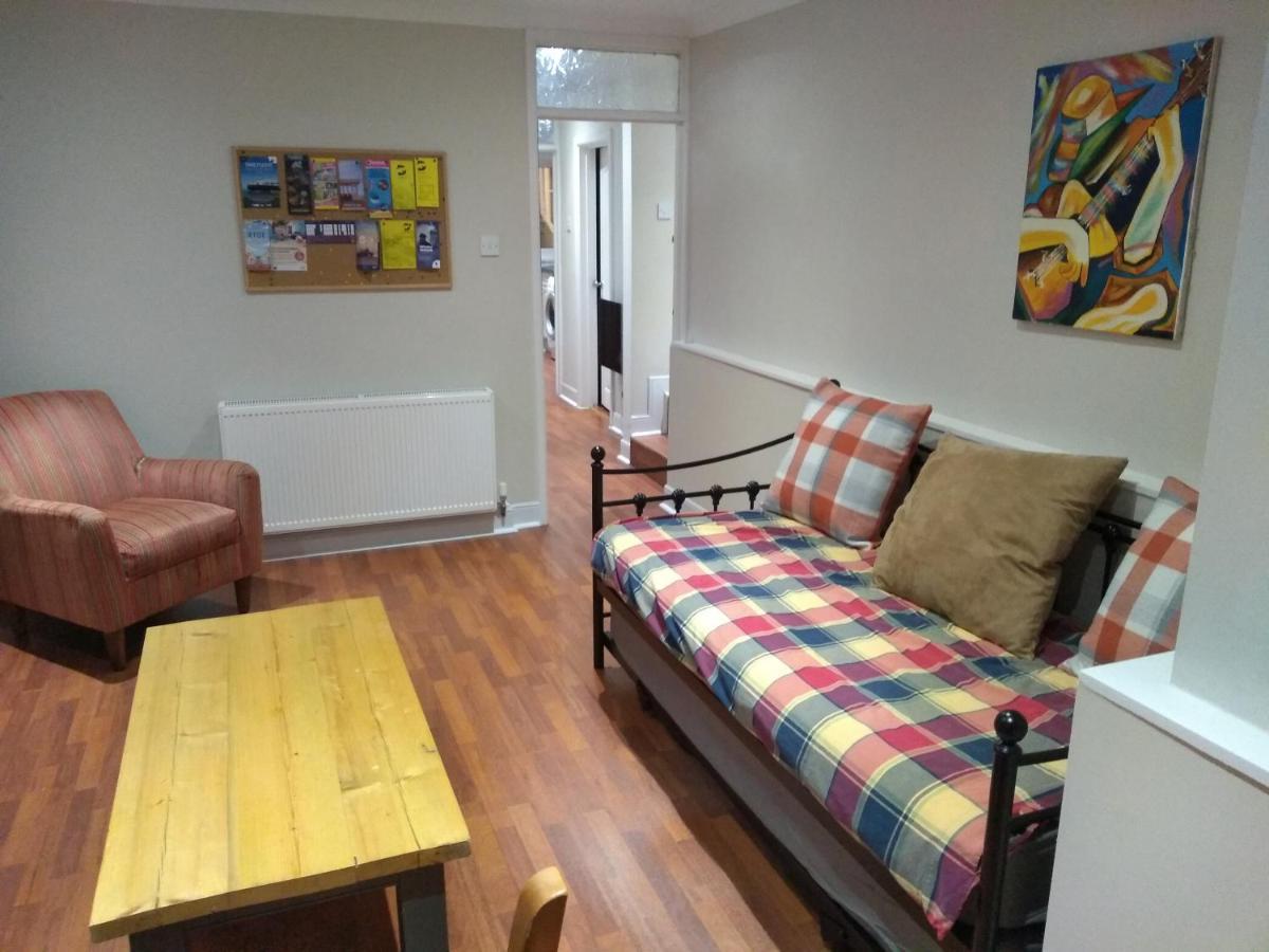 8a Kenilworth Road
